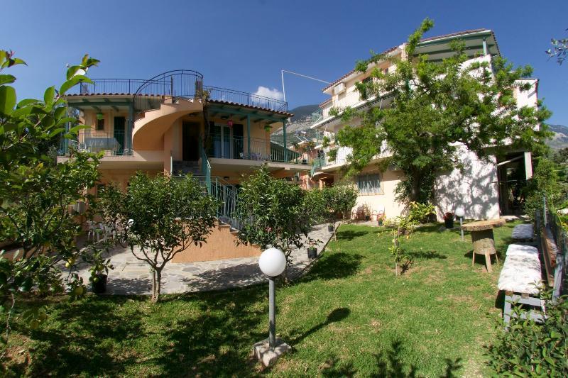 Maria Apartments Лурдата Екстериор снимка